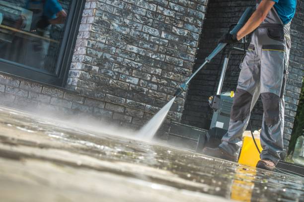 Best Pool Deck Cleaning  in Churchill, OH